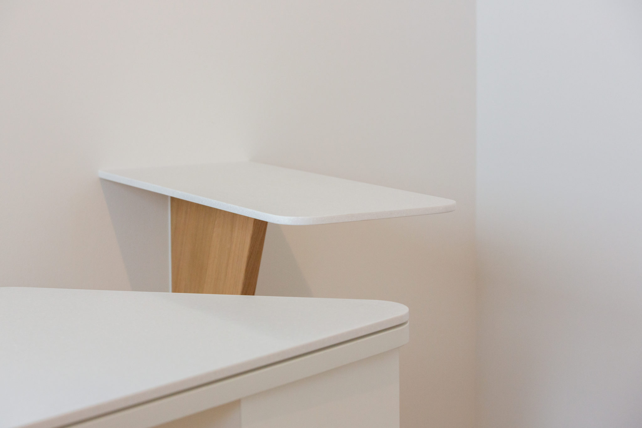 Centre Médical à Bulle - Table d'appoint